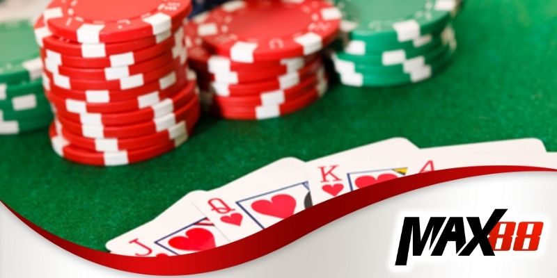 Giải đáp 4 đôi thông có cần vòng không trong bài poker